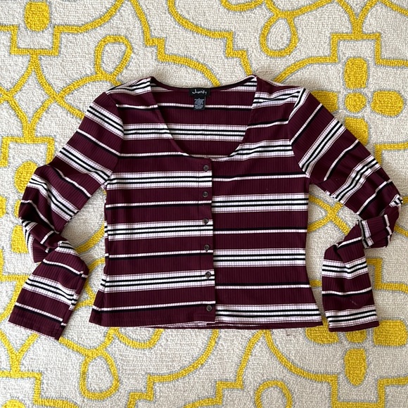 Justify LS Cropped Shirt. Sz L - Picture 1 of 6